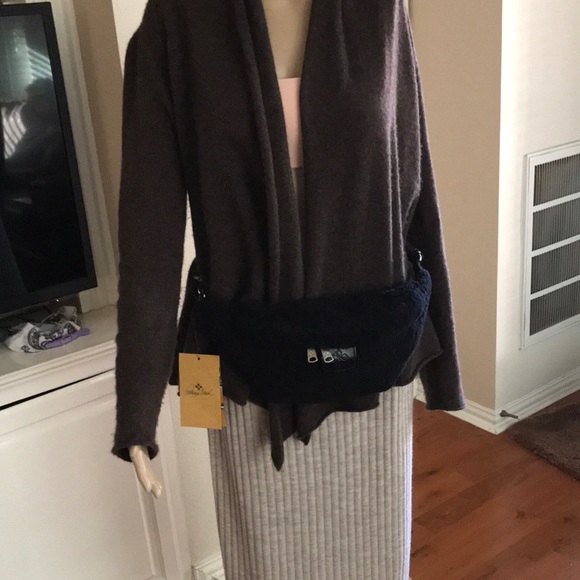 Patricia Nash Black Cantley Waist Pack Smoke - Picture 16 of 17